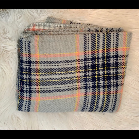 Accessories - Blanket scarf